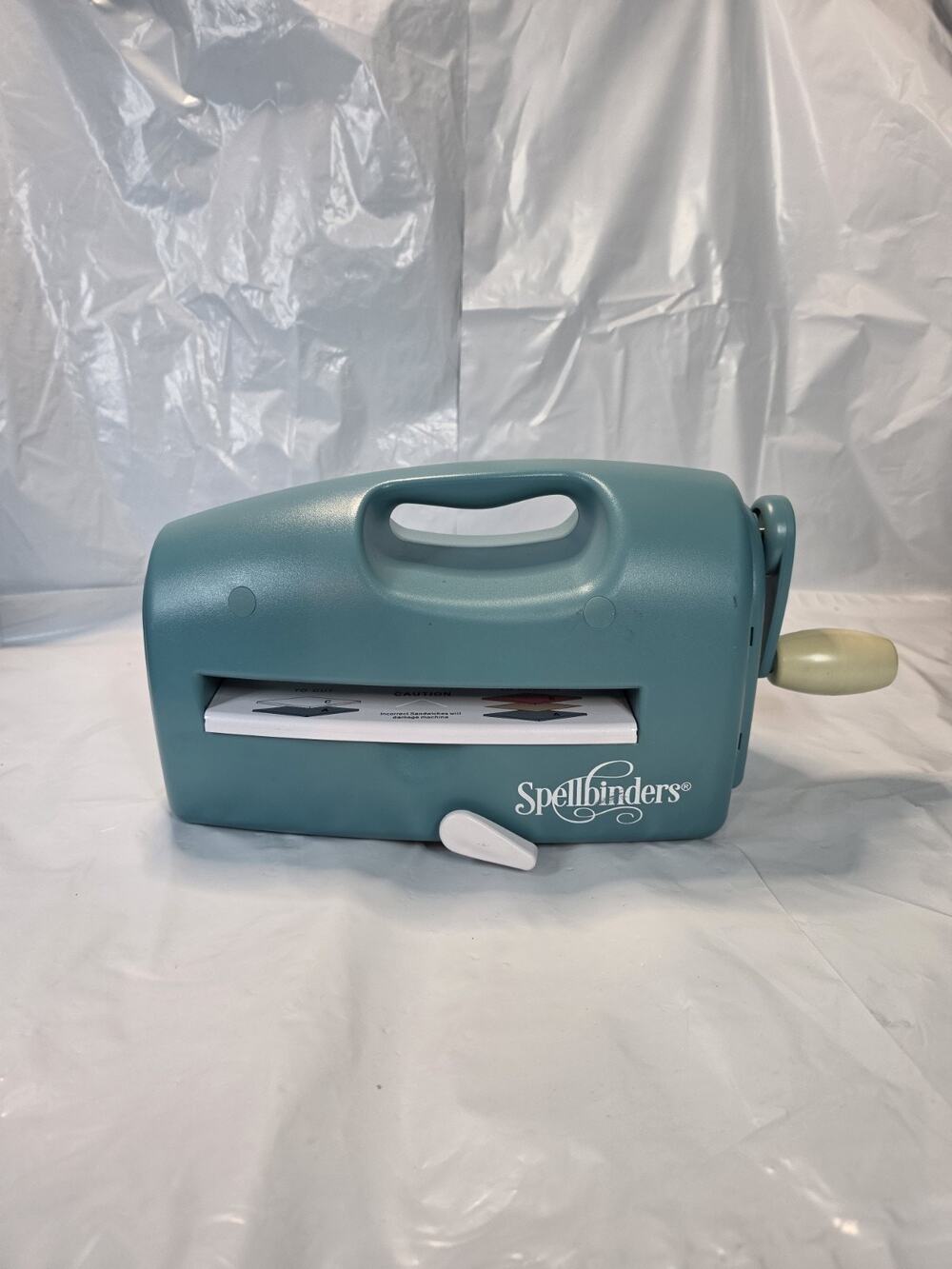 Spellbinders Grand Calibur Die Cutting Embossing Machine GC-001 Clean And Works